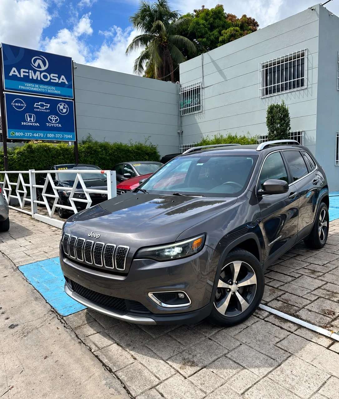2019 Jeep Cherokee Limited usado en venta por Afimosa Motors