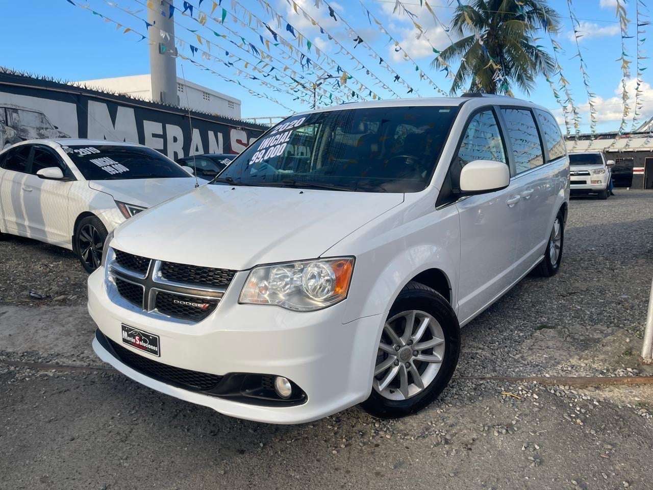 2020 Dodge Caravan SXT usado en venta por MERAN SOLUCIONES AUTO IMPORT