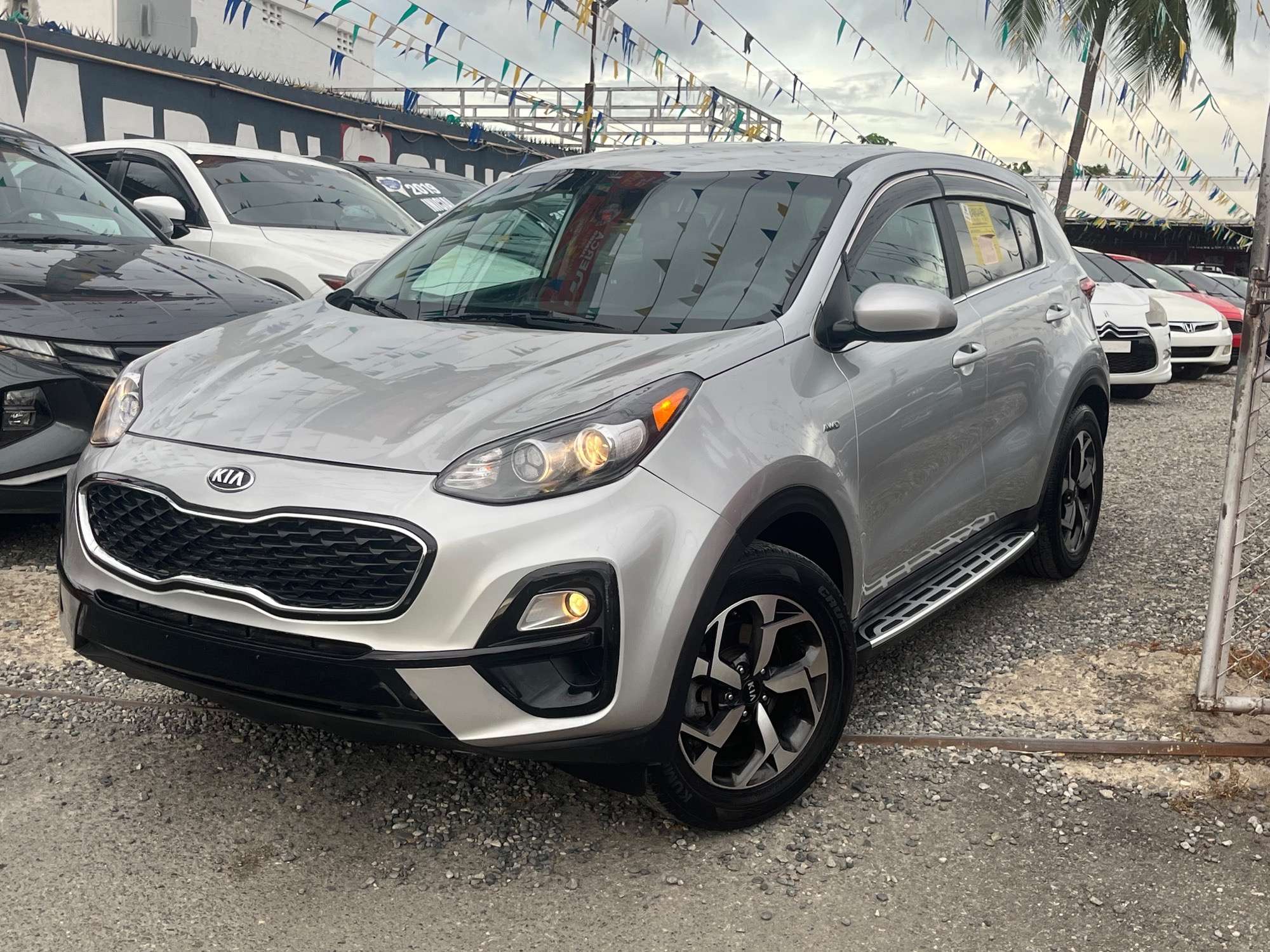 2022 Kia Sportage LX usado en venta por MERAN SOLUCIONES AUTO IMPORT