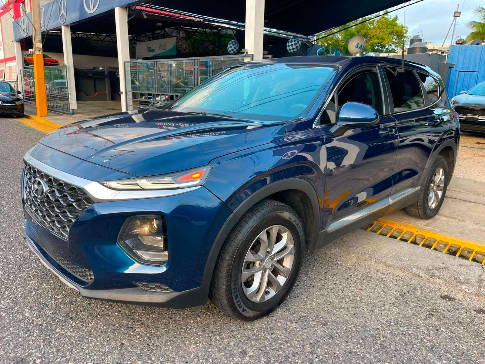 2020 Hyundai Santa Fe SE usado en venta por GW AUTOS