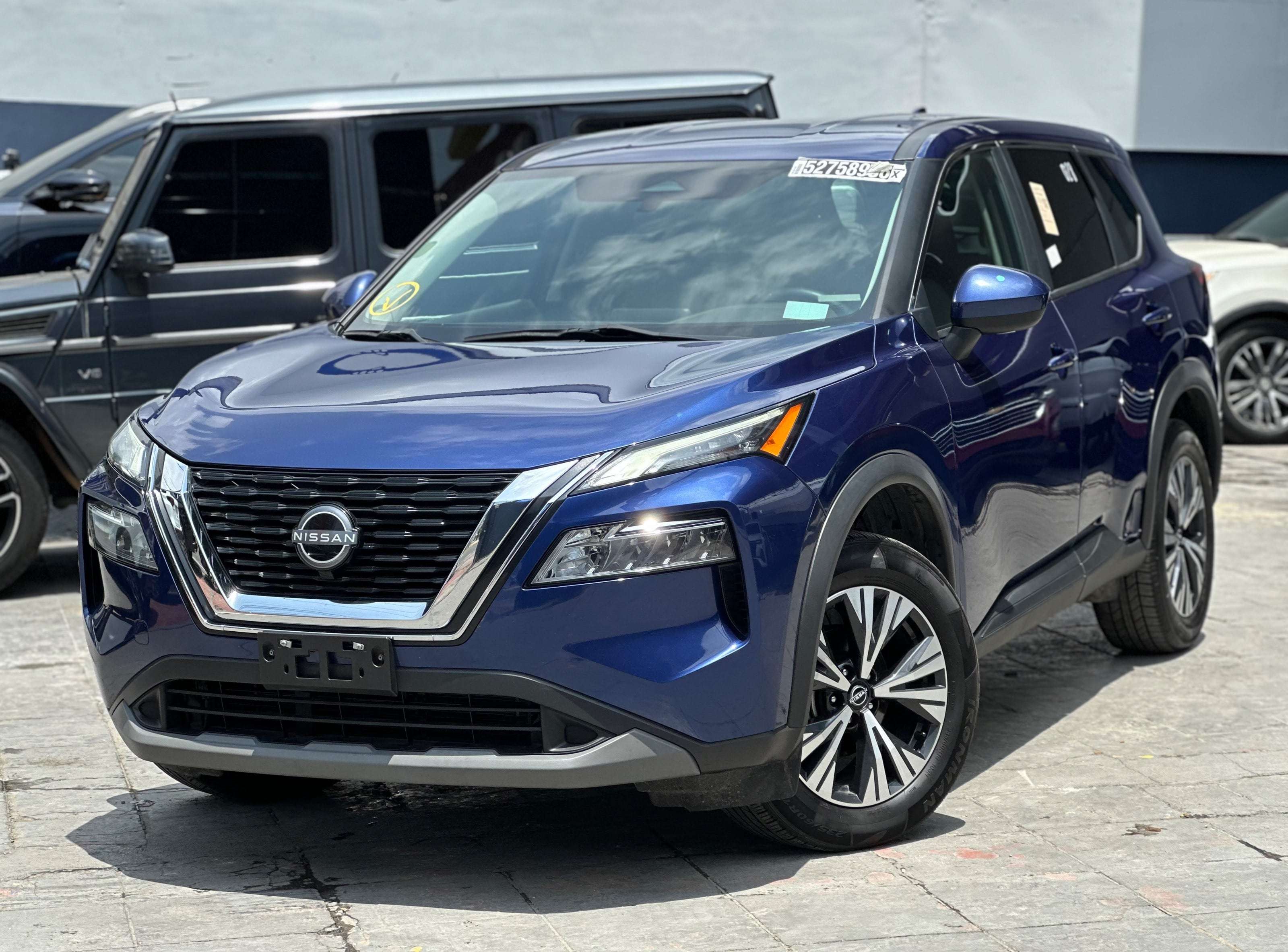 2024 Nissan Rogue SV usado en venta por Holguin AutoPro