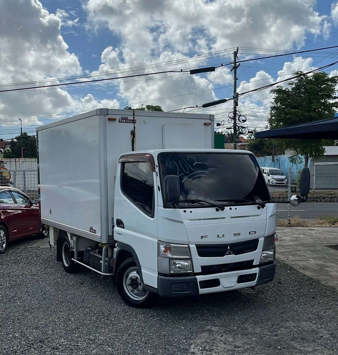 2012 Mitsubishi Motors Fuso Canter usado en venta por Subascar Motors 