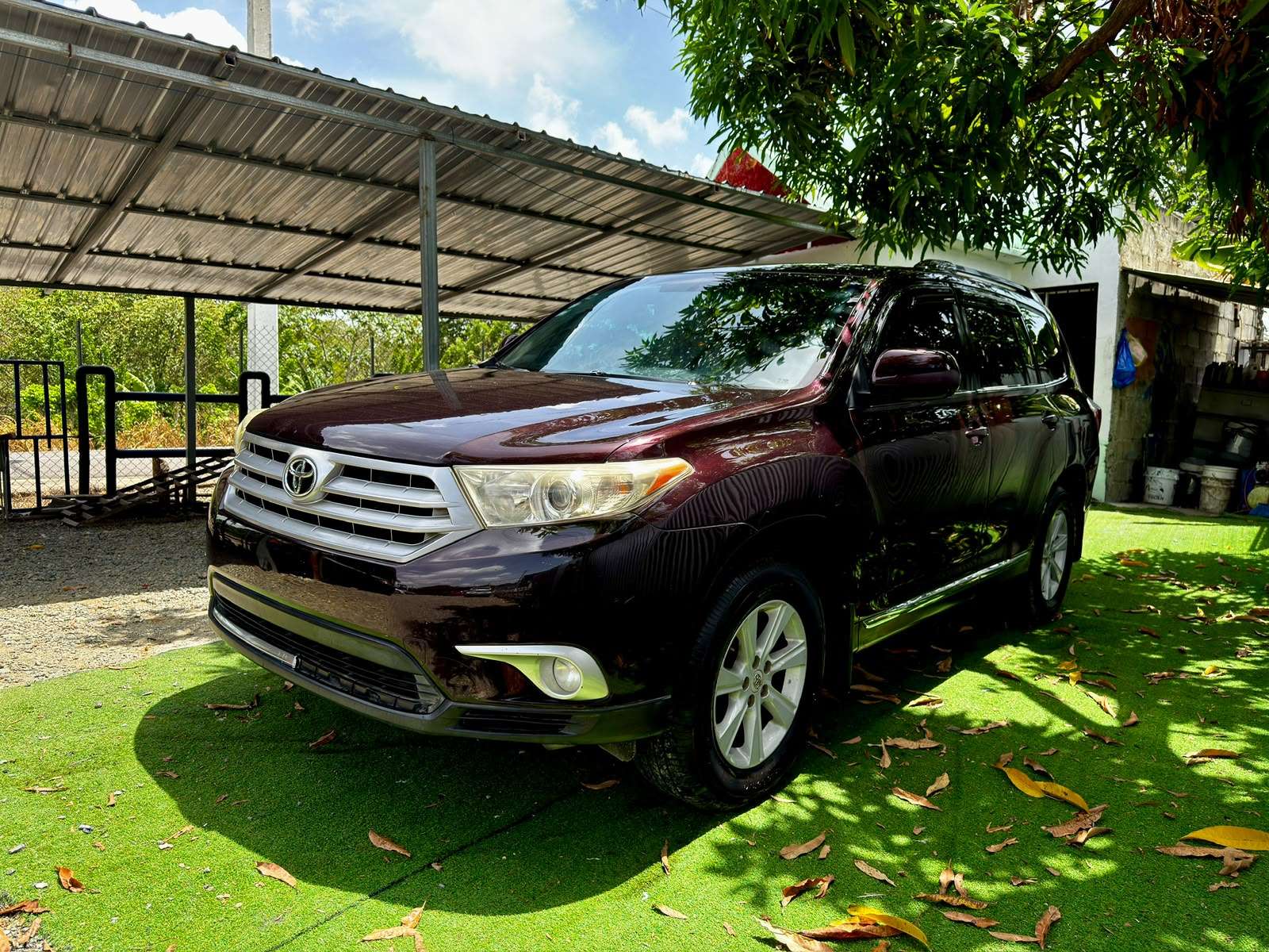 2012 Toyota Highlander LE usado en venta por Mi Auto Conexion