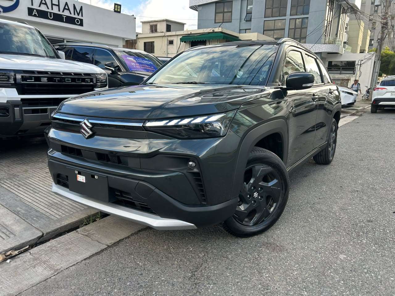 2027 Suzuki Vitara GL nuevo en venta por Yaham Auto