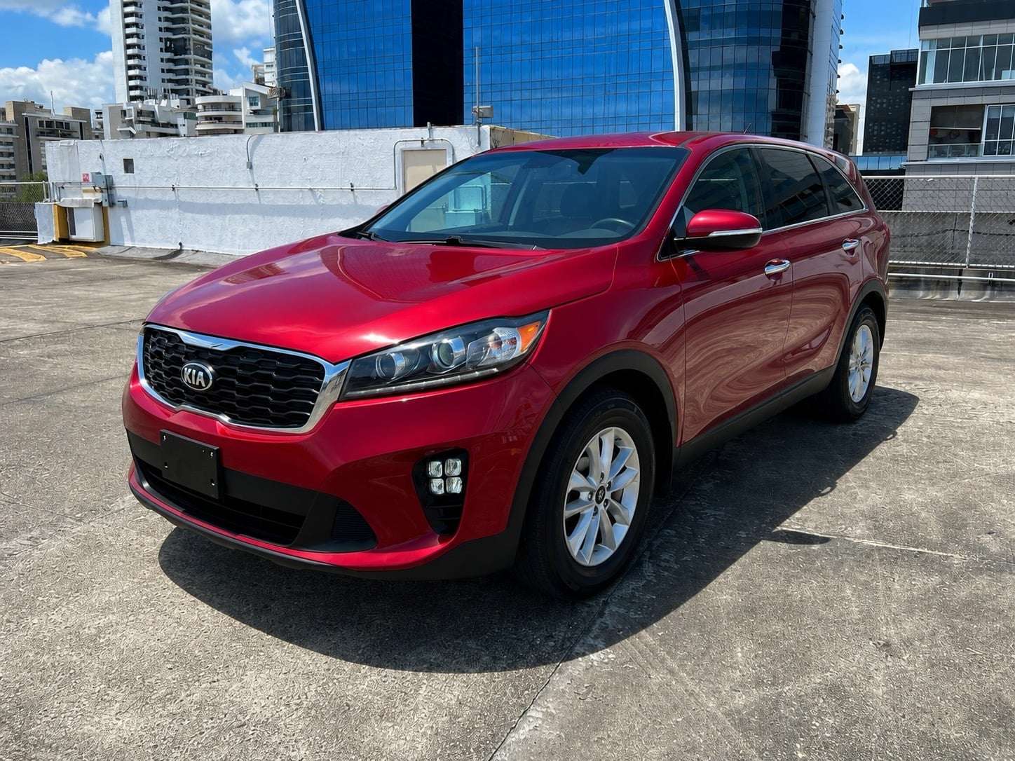 2020 Kia Sorento LX usado en venta por RumiAutos