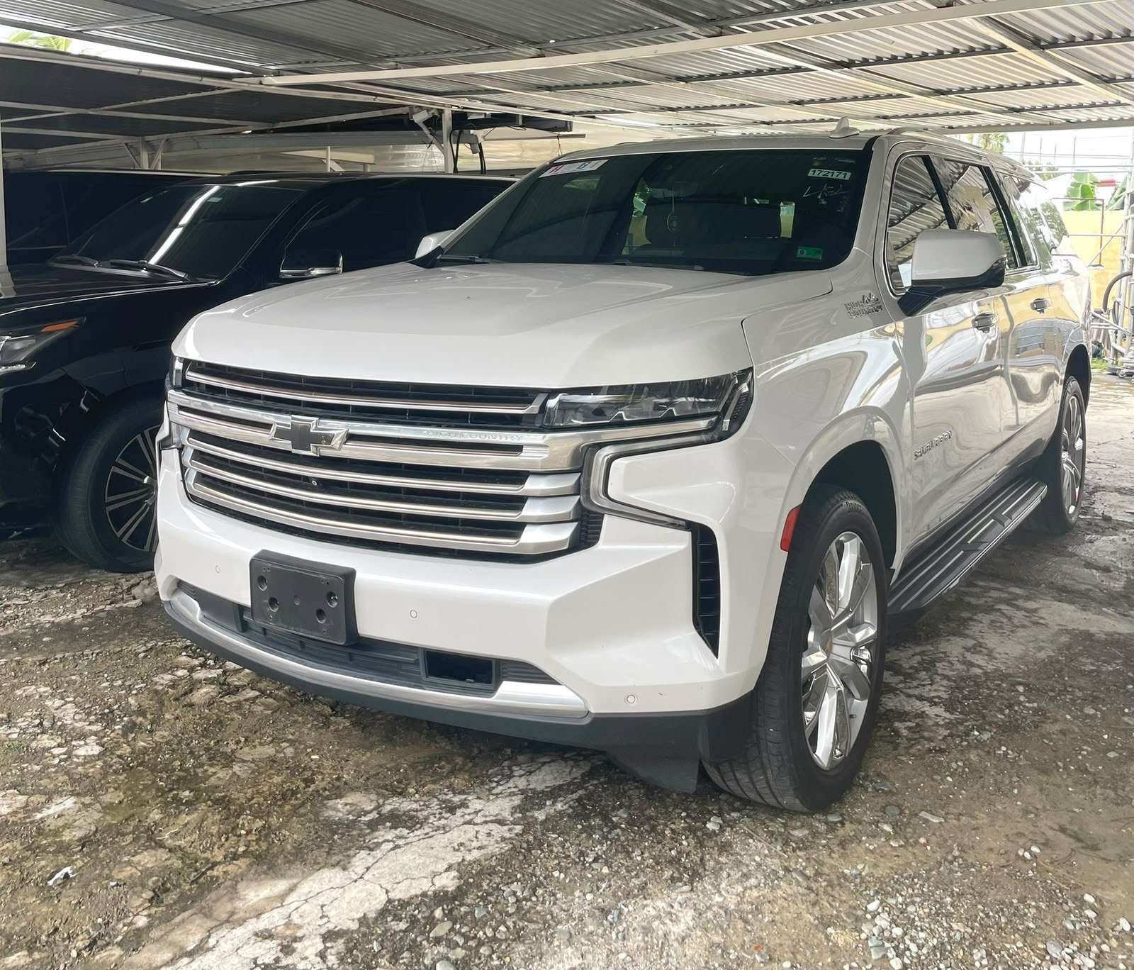 2021 Chevrolet Suburban Highcountry usado en venta por A.R GRULLON AUTOS