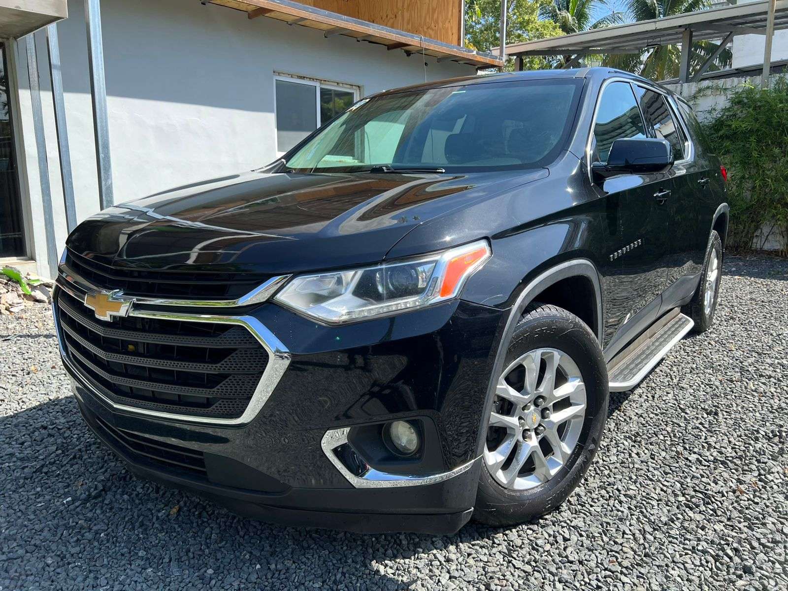 2018 Chevrolet Traverse LS usado en venta por AUTO BOUTIQUE
