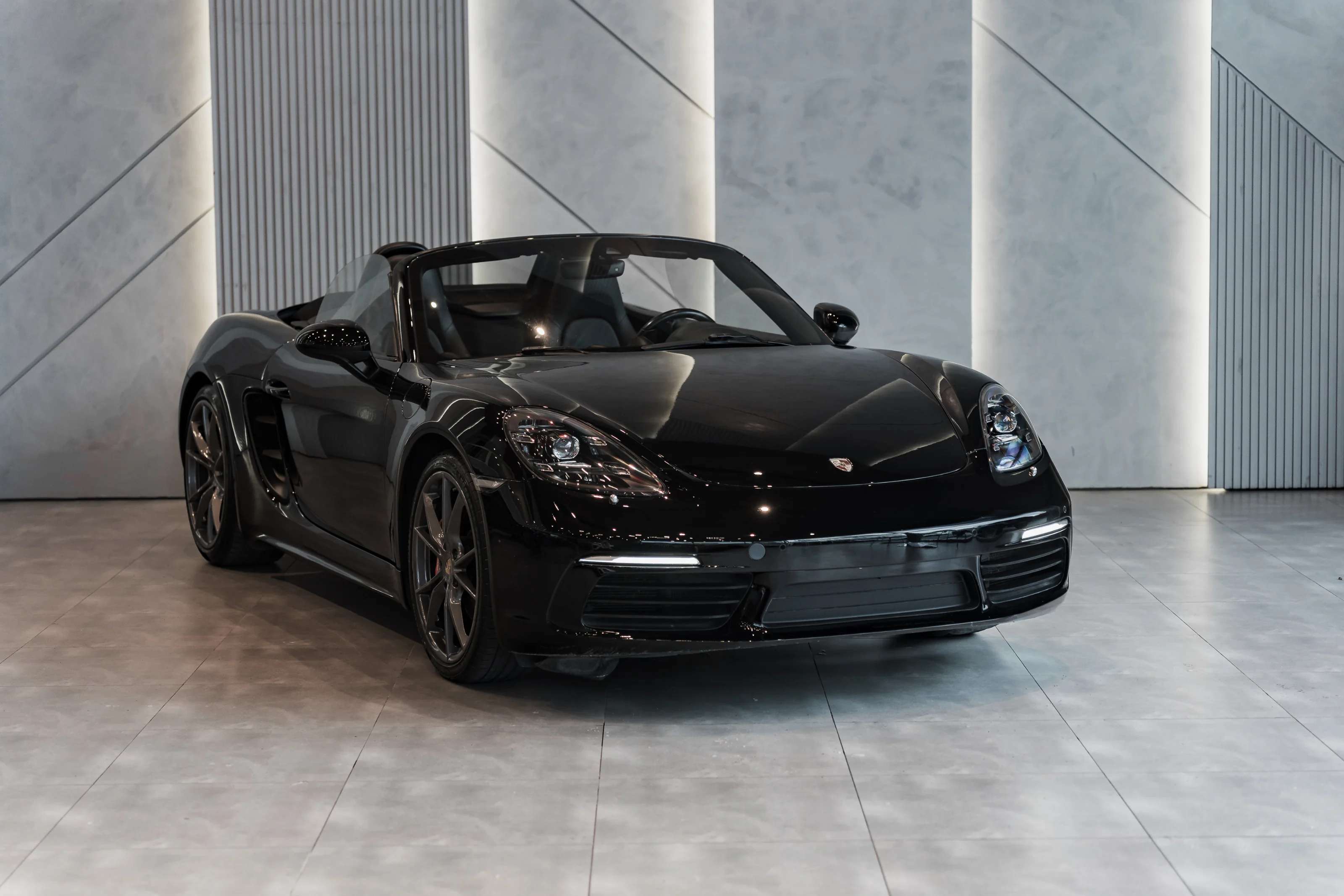 2017 Porsche Boxster 718 usado en venta por OBB MOTORS