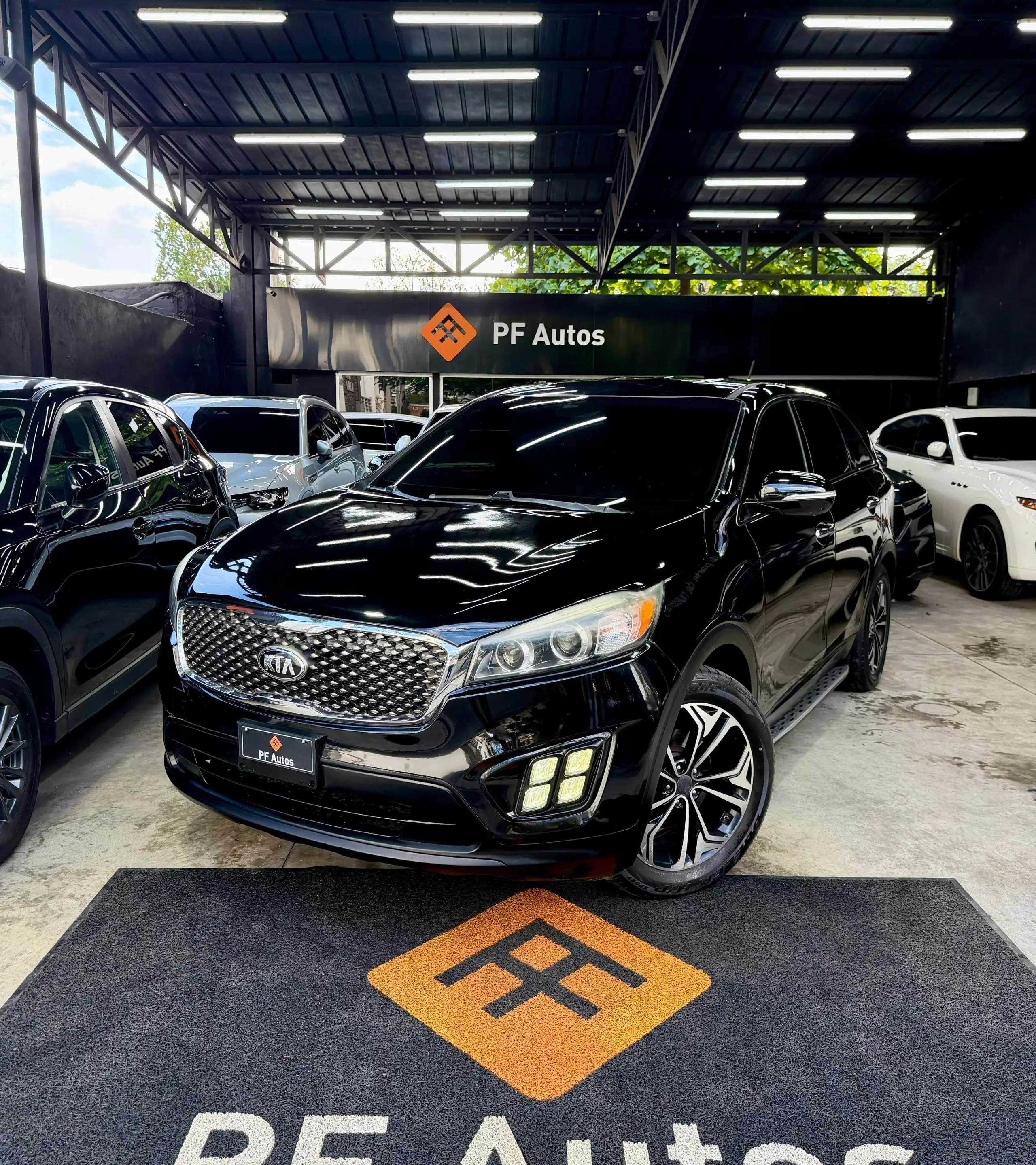 2017 Kia Sorento LX usado en venta por PF AUTO IMPORT