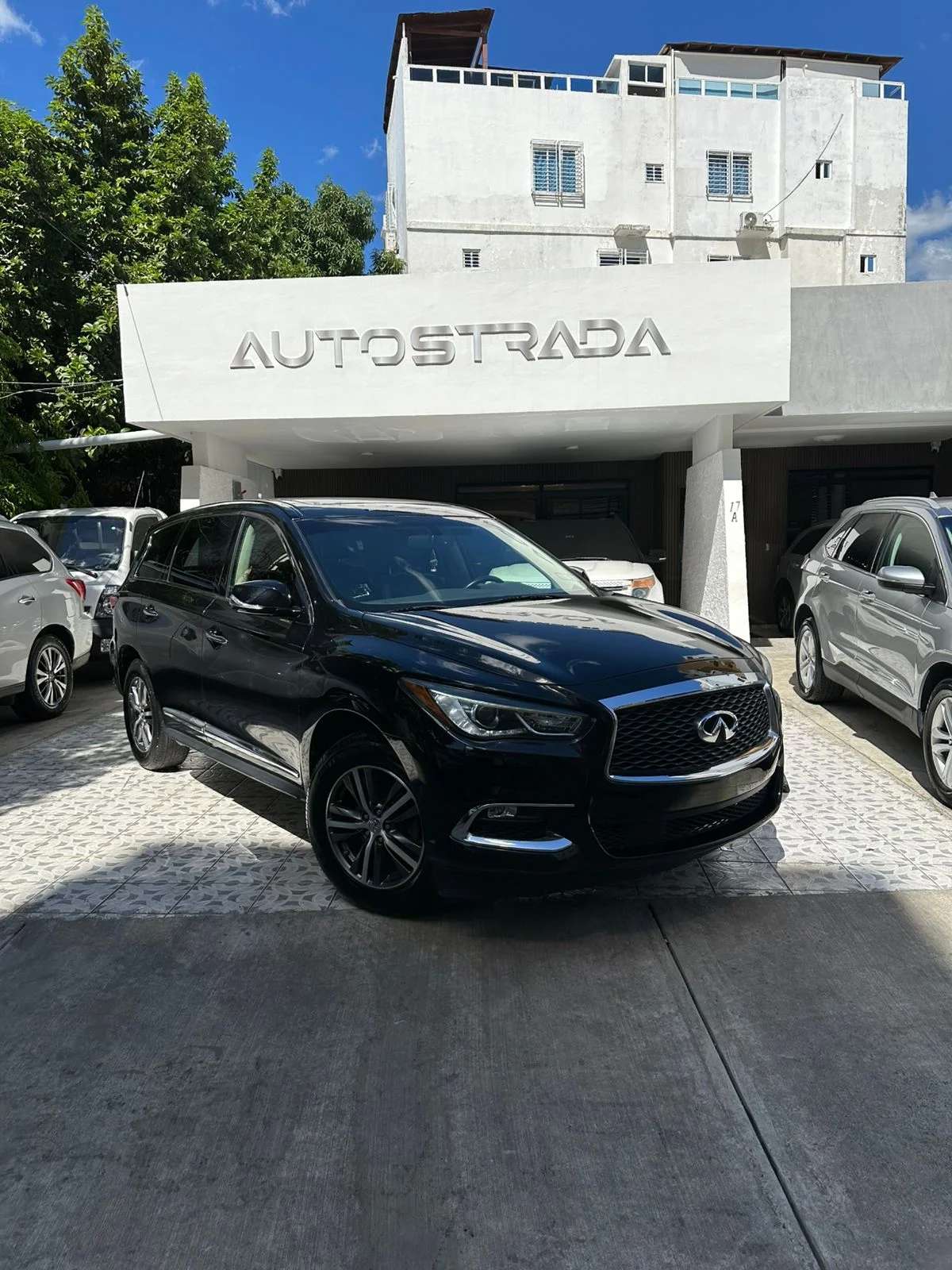2018 Infiniti QX60 usado en venta por Autostrada