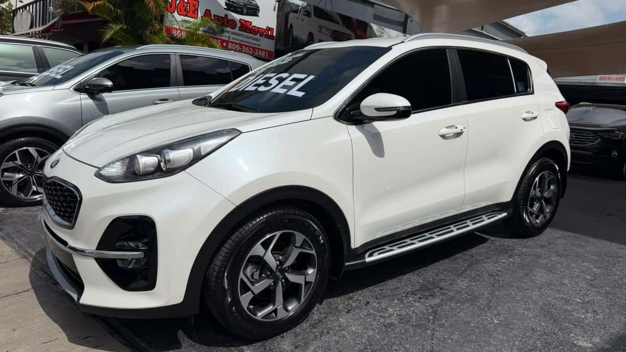 2022 Kia Sportage usado en venta por J Y E AUTOMOVIL