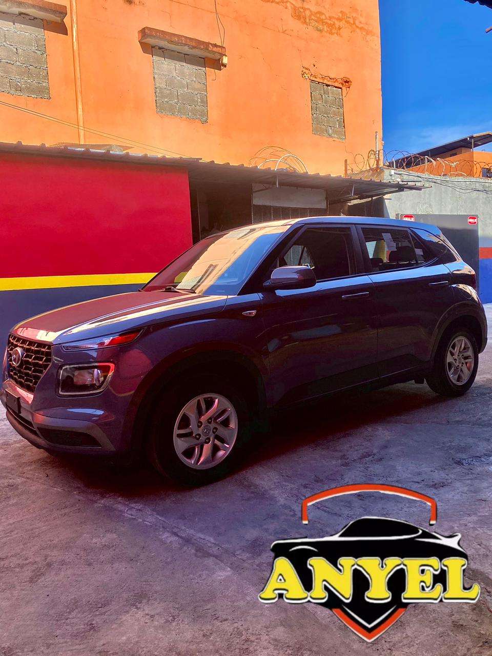 2021 Hyundai Venue SE usado en venta por Anyel Auto Import