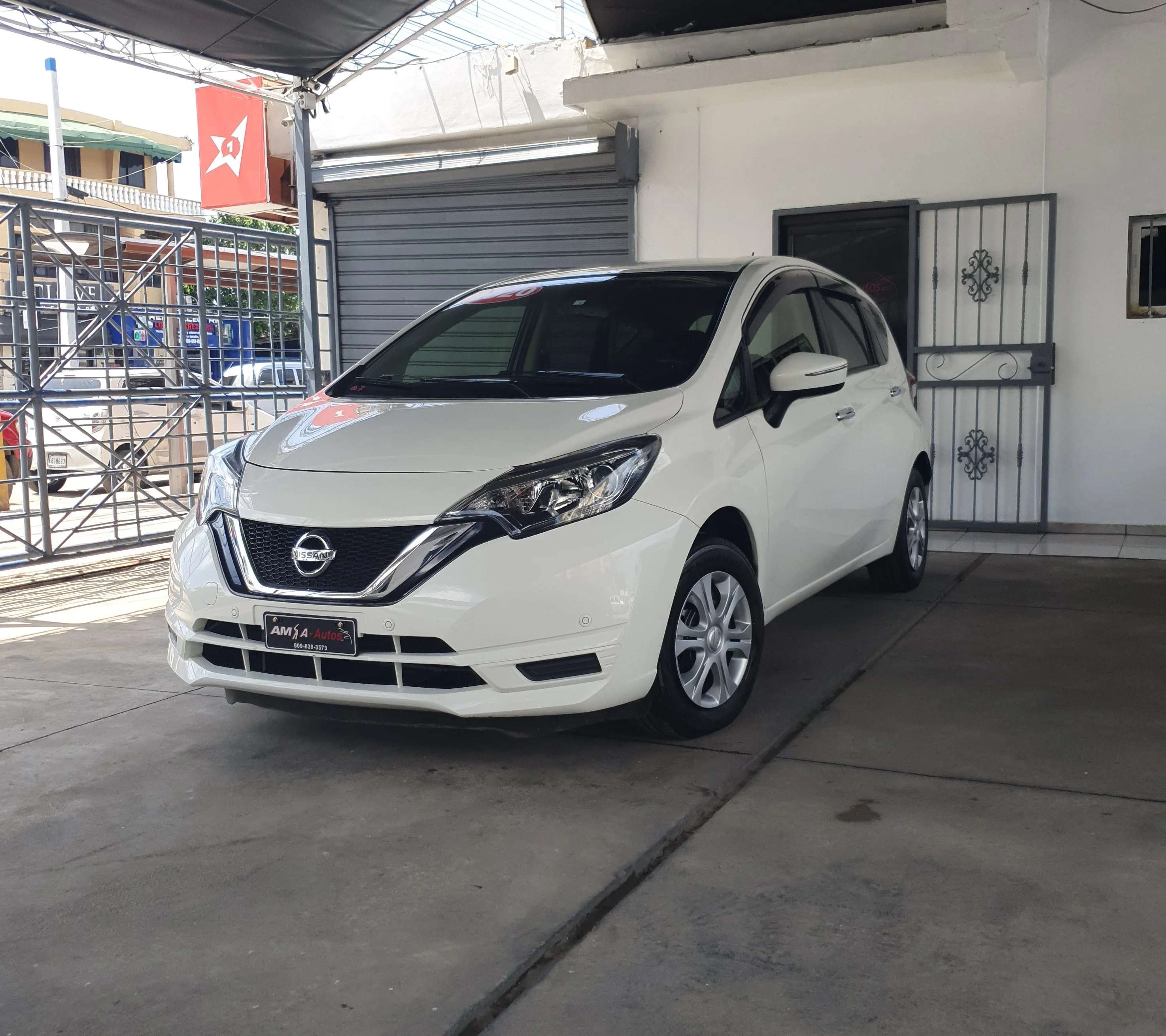2020 Nissan Note SV usado en venta por AMSA AUTOS