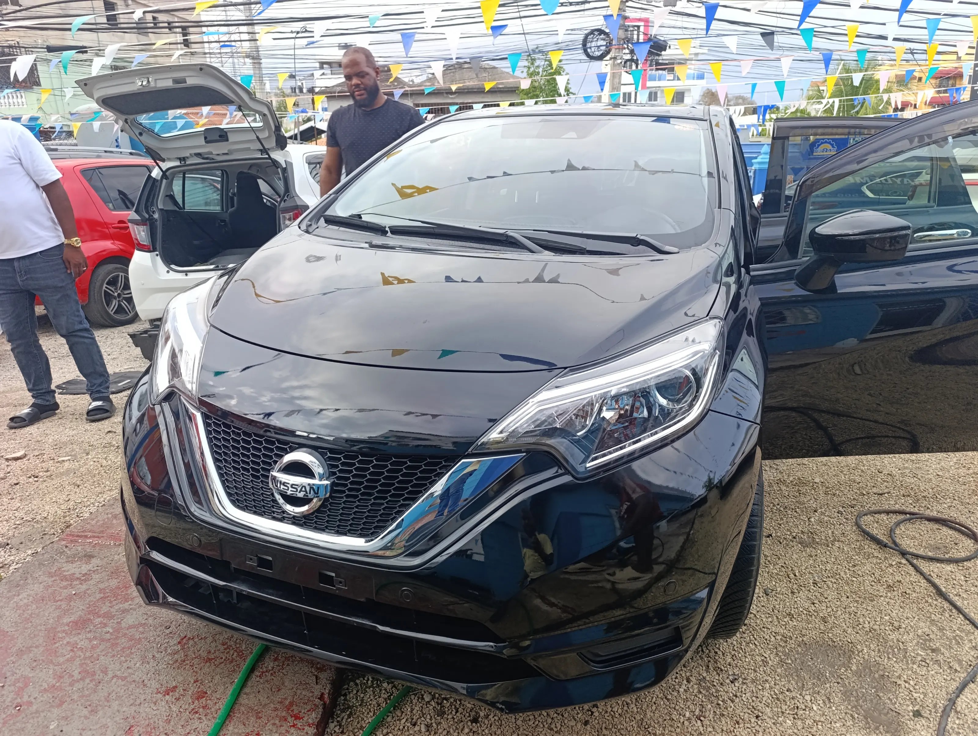 Nissan Note 2020 en venta - vista principal