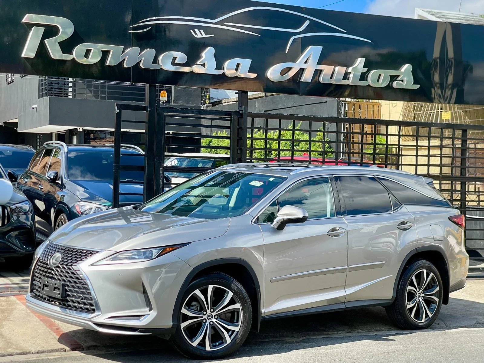Lexus RX 350L 2020 en venta - vista principal