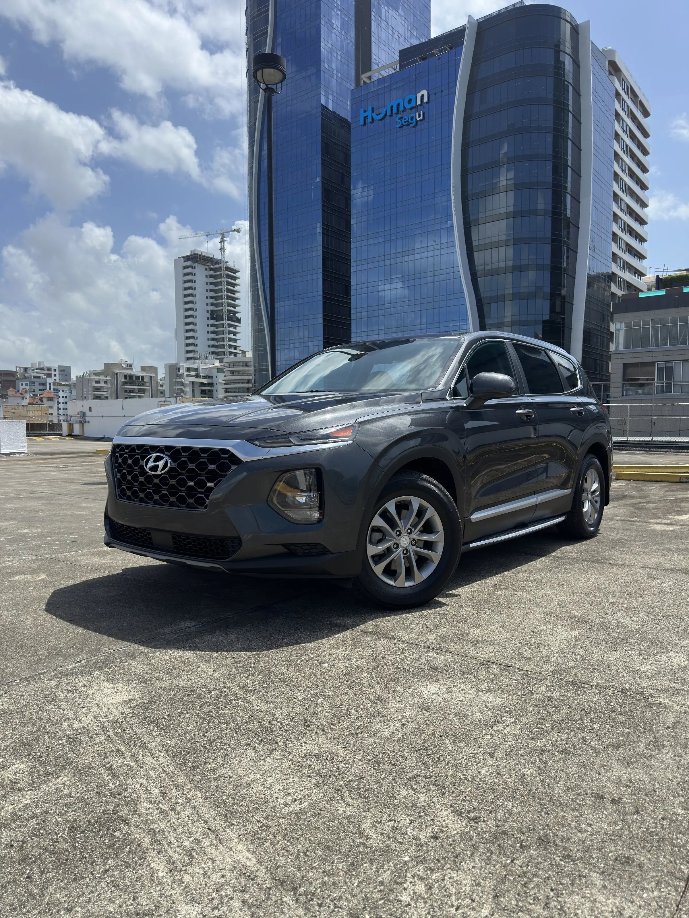 Hyundai Santa Fe SE 2020 en venta - vista principal