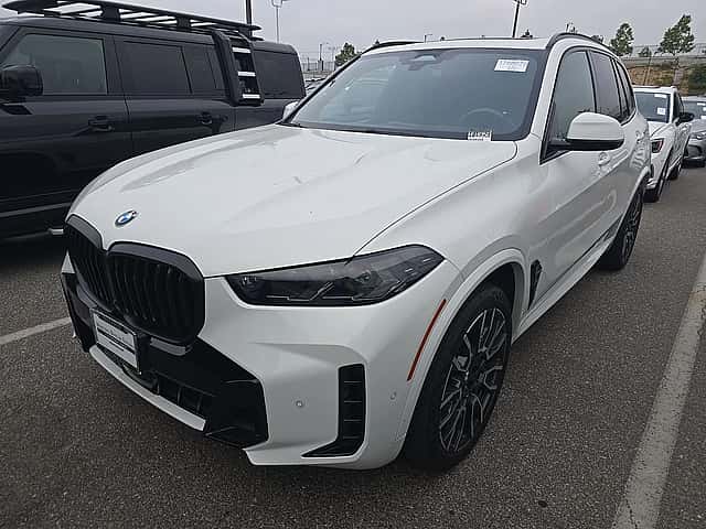 2024 BMW X5 xDrive40i usado en venta por RAM MEGA AUTOS