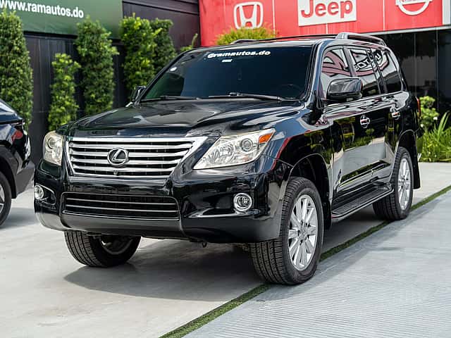 2009 Lexus LX 570 usado en venta por RAM MEGA AUTOS