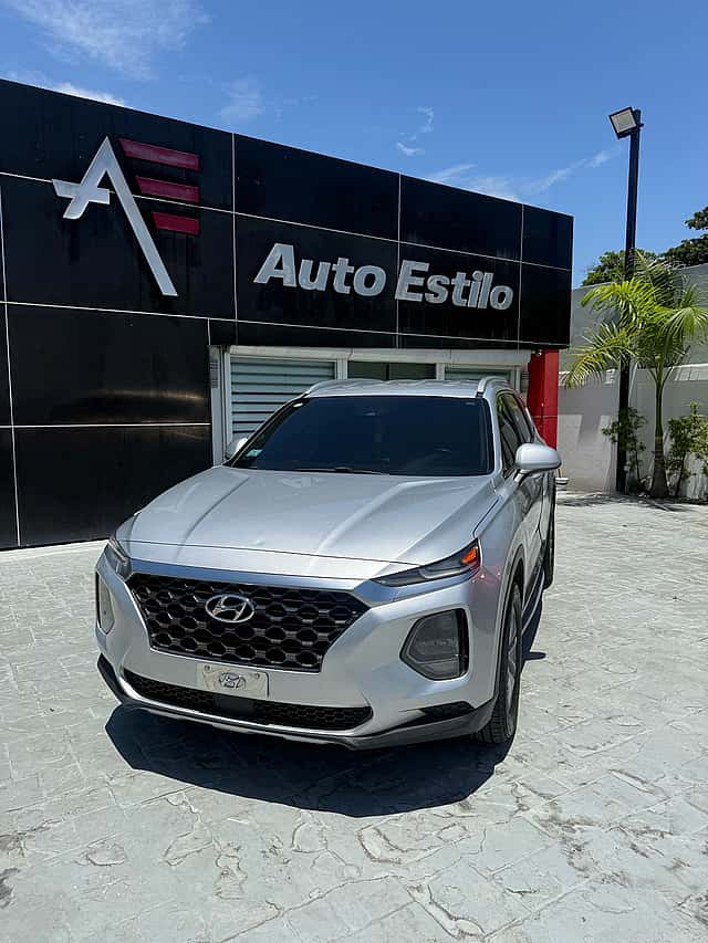 2019 Hyundai Santa Fe SE usado en venta por AUTO ESTILO