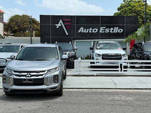 2020 Mitsubishi Motors Outlander Sport SE usado en venta por AUTO ESTILO