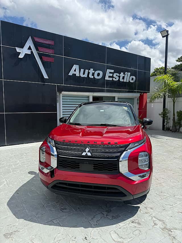 2022 MITSUBISHI Outlander usado en venta por AUTO ESTILO