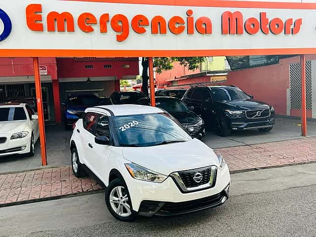 2020 Nissan Kicks SV usado en venta por Emergencia motors