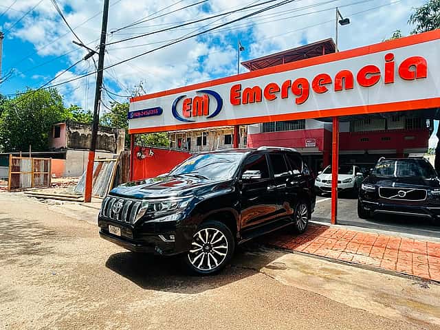 2016 Toyota Land Cruiser Prado VXL usado en venta por Emergencia motors