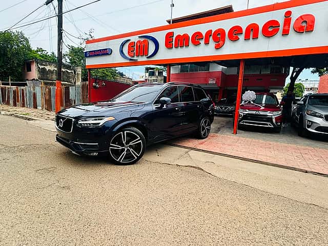 2017 Volvo XC90 Momentum T6 usado en venta por Emergencia motors