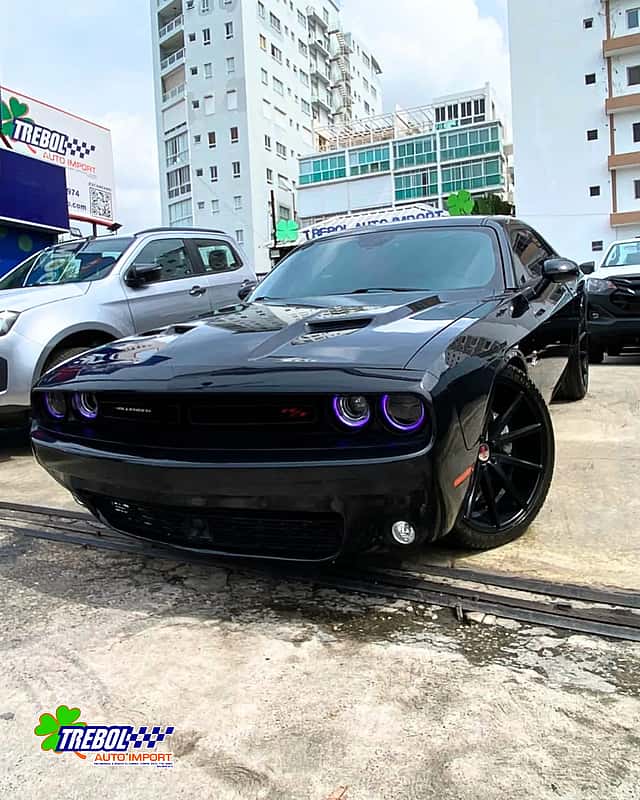 2015 Dodge Challenger SCAT Pack usado en venta por Trebol Auto Import