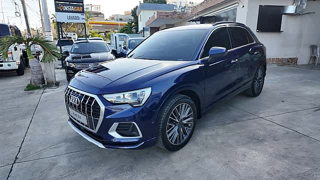2023 Audi Q3 usado en venta por INSTACAR