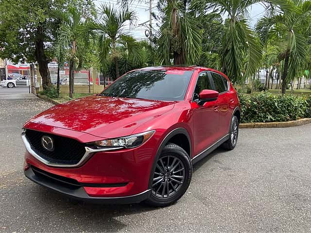 2020 Mazda CX-5 GRAND TOURING usado en venta por HNOS ACOSTA AUTO IMPORT