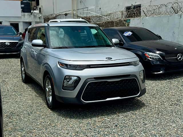 2021 Kia Soul S usado en venta por Golds Brothers Auto