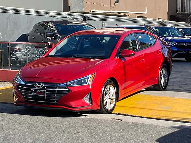 2020 Hyundai Elantra SEL usado en venta por NAP MOTORS