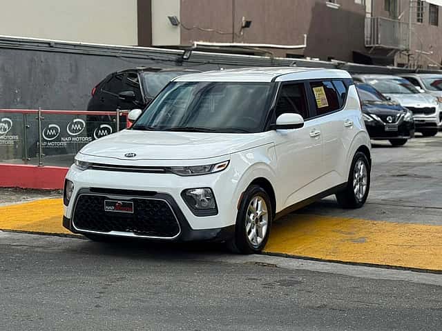 2020 Kia Soul S usado en venta por NAP MOTORS