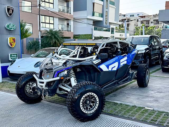 2023 Can Am Maverick X3 XRS Turbo usado en venta por Domingo Auto Import S.R.L