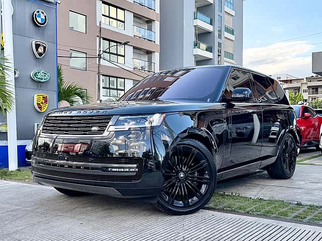 2023 Land Rover Range Rover Vogue Autobiografhy usado en venta por Domingo Auto Import S.R.L