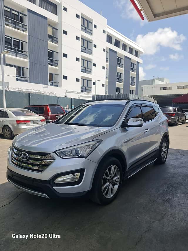 2014 Hyundai Santa Fe usado en venta por B ROSARIO M AUTO IMPORT