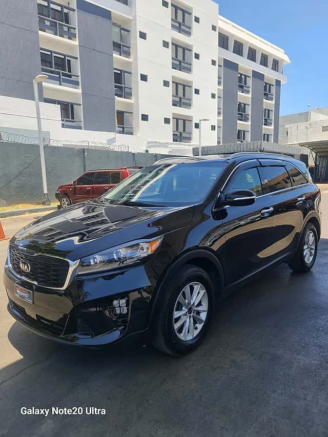 2020 Kia Sorento LX usado en venta por B ROSARIO M AUTO IMPORT 