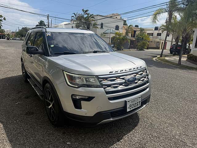2018 Ford Explorer XLT usado en venta por Vision Motors