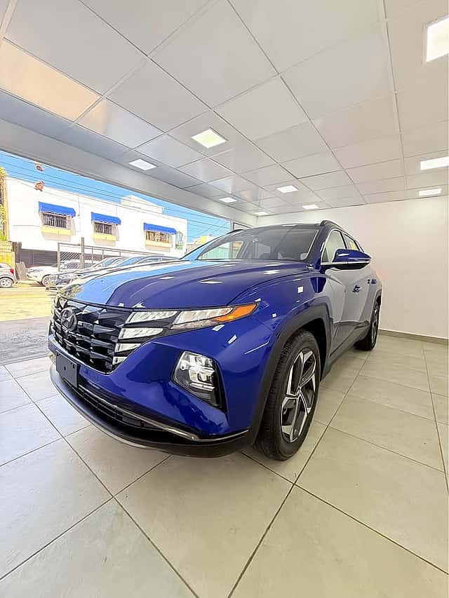 2023 Hyundai Tucson LIMITED usado en venta por Car's And Home's On Sale Chos