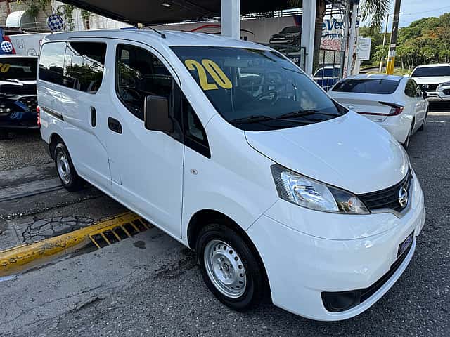 2020 Nissan NV 200 usado en venta por Frankel Auto Import