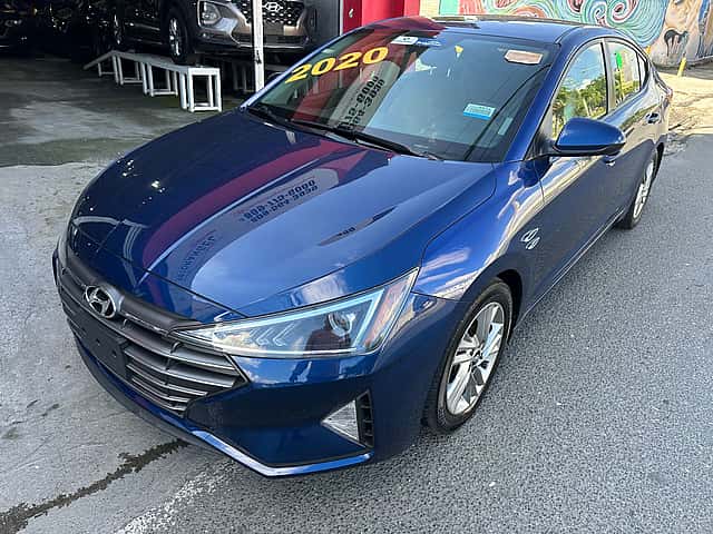 2020 Hyundai Elantra SEL usado en venta por MOTORANGEL AUTO IMPORT