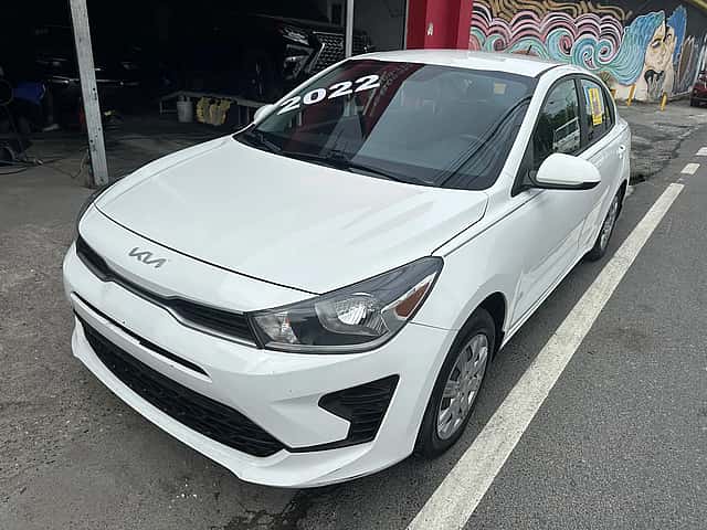 2022 Kia Rio S usado en venta por MOTORANGEL AUTO IMPORT