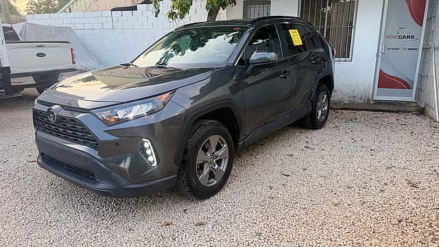2020 Toyota RAV4 LE usado en venta por EVL HOME CARS