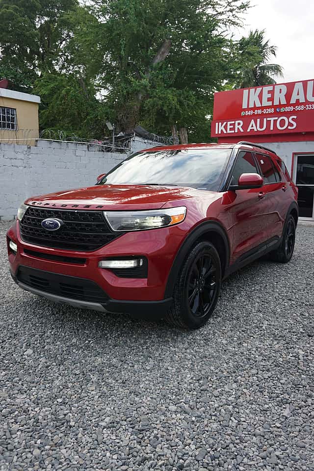 2020 Ford Explorer XLT usado en venta por Iker Auto Import