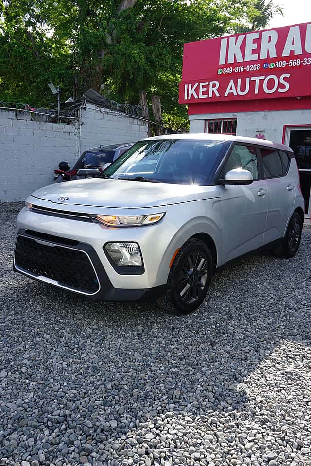 2021 Kia Soul S usado en venta por Iker Auto Import