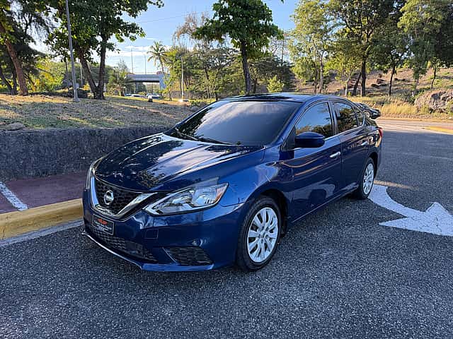 2017 Nissan Sentra S usado en venta por Negozia Plus