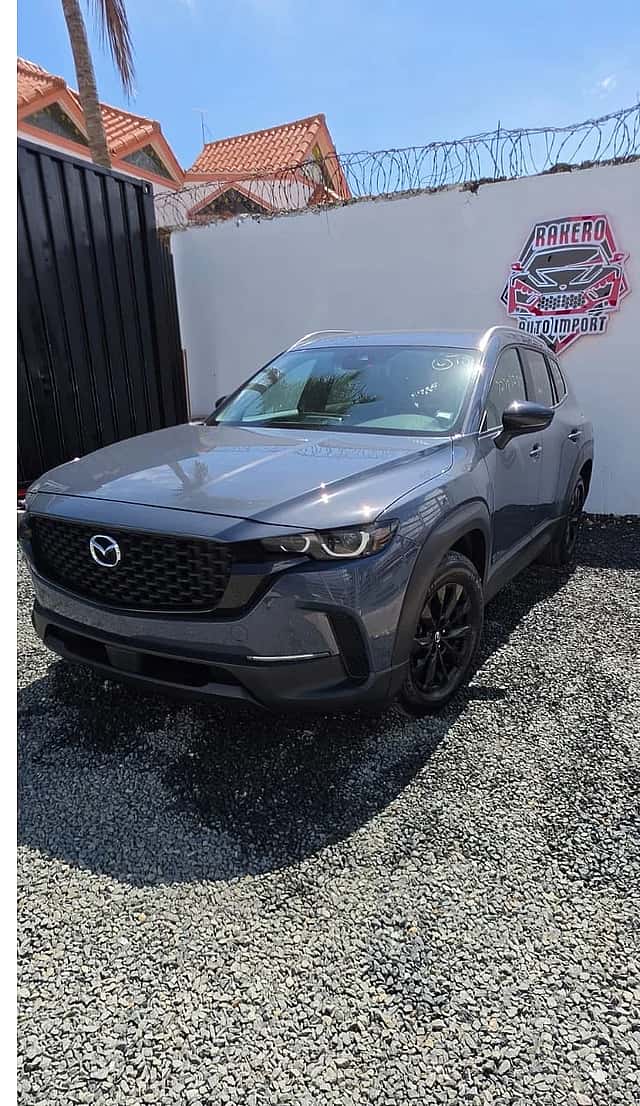 2024 Mazda CX-50 Preferred Package usado en venta por RAKERO AI