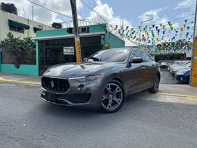 2017 Maserati Levante S usado en venta por FFD AUTO IMPORT