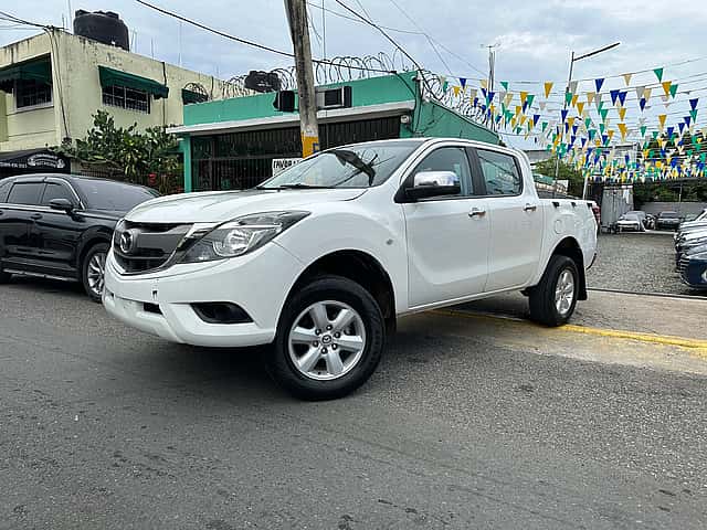 2019 Mazda BT-50 usado en venta por FFD AUTO IMPORT